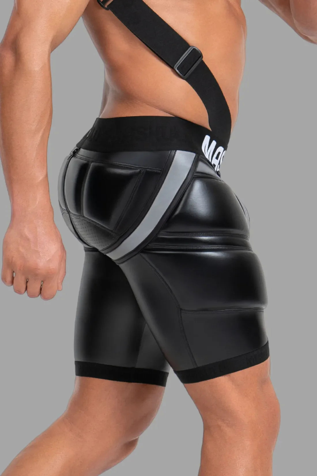 Shorts de Ciclismo 'Big Bulge'. Preto e Cinza 'Luz Refletiva'