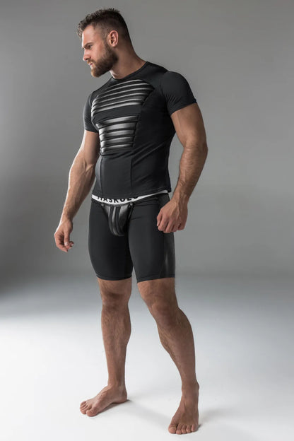 T-shirt pour hommes. Spandex. Coussinets avant. Noir