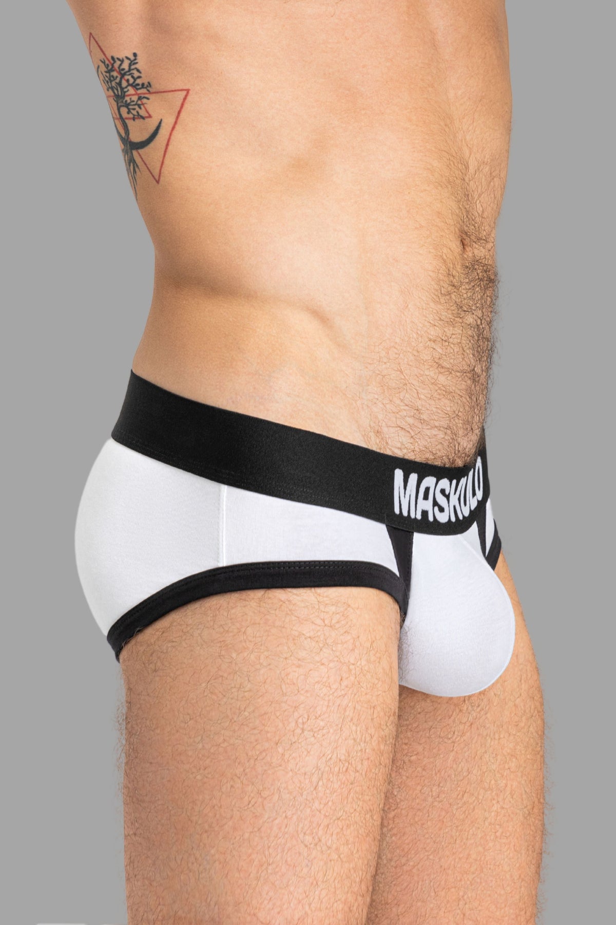 CAPTAIN-A Briefs with O-Inside-POUCH. White & Black