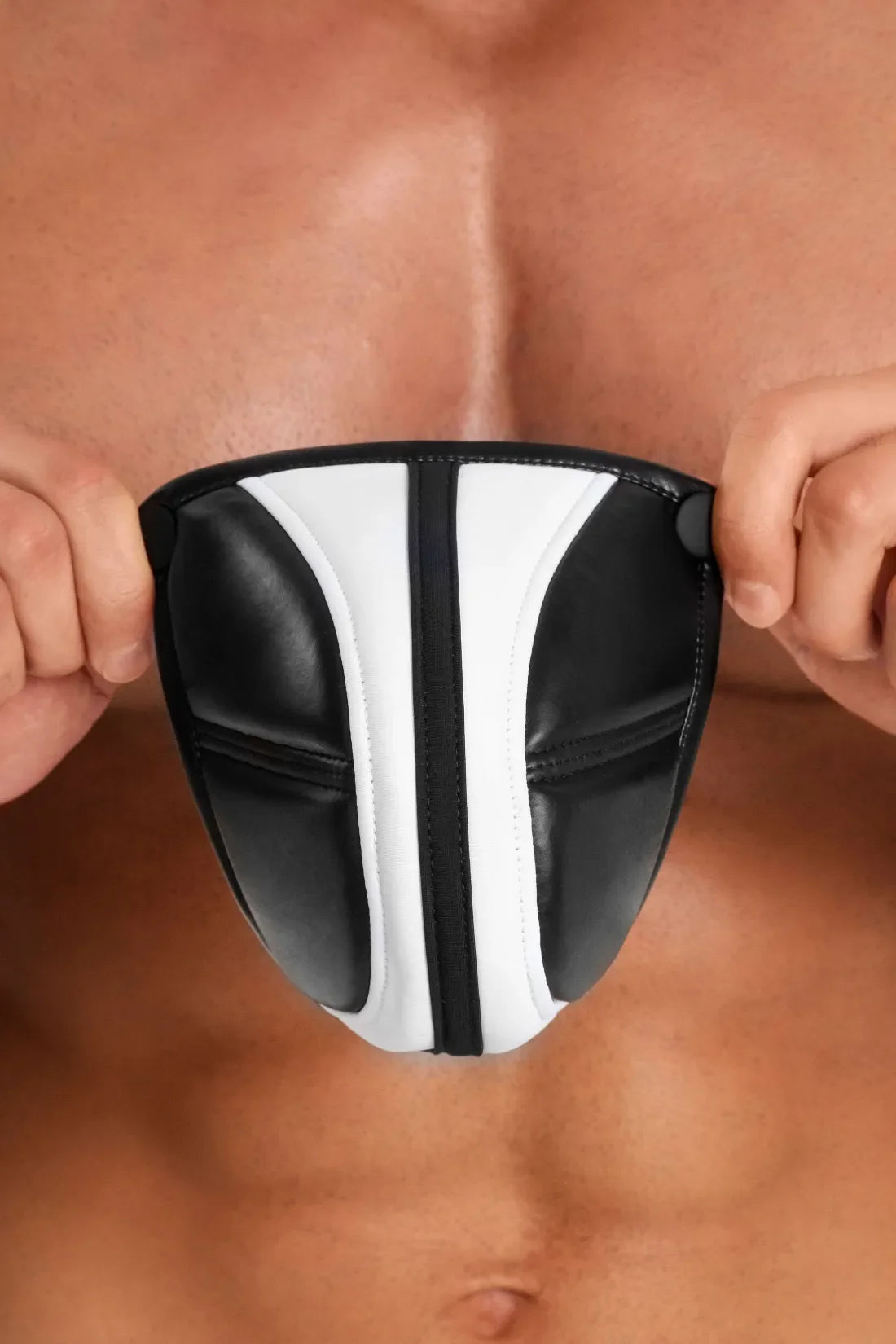 Basic Briefs with Pouch Snap. Black & White