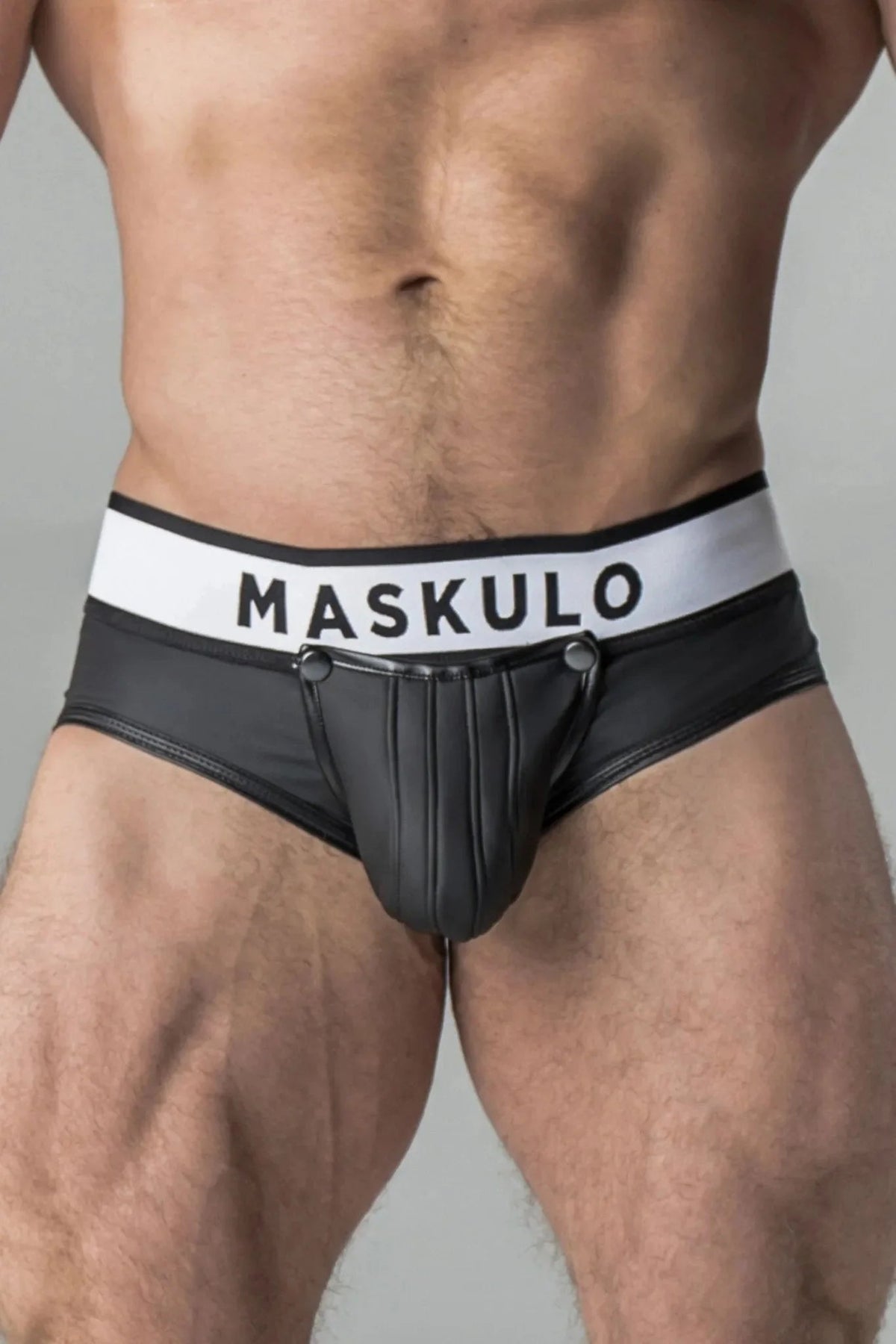 Armored. Rubber look Briefs. Detachable pouch. Open rear. Black - MBR107-Y1 - Maskulo US NY FL