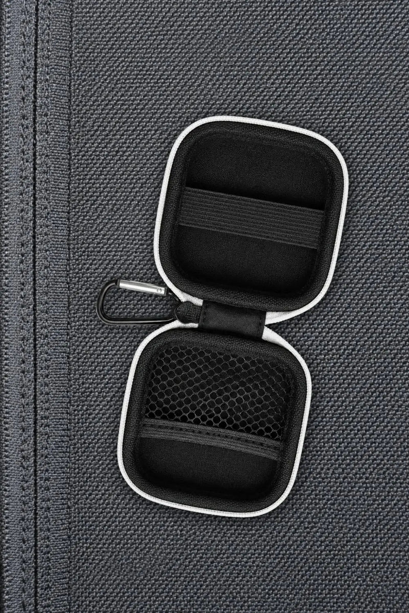 Leonardo Wanderlust. Carabiner Zip-Case. White - MCS102-YX - Maskulo US NY FL