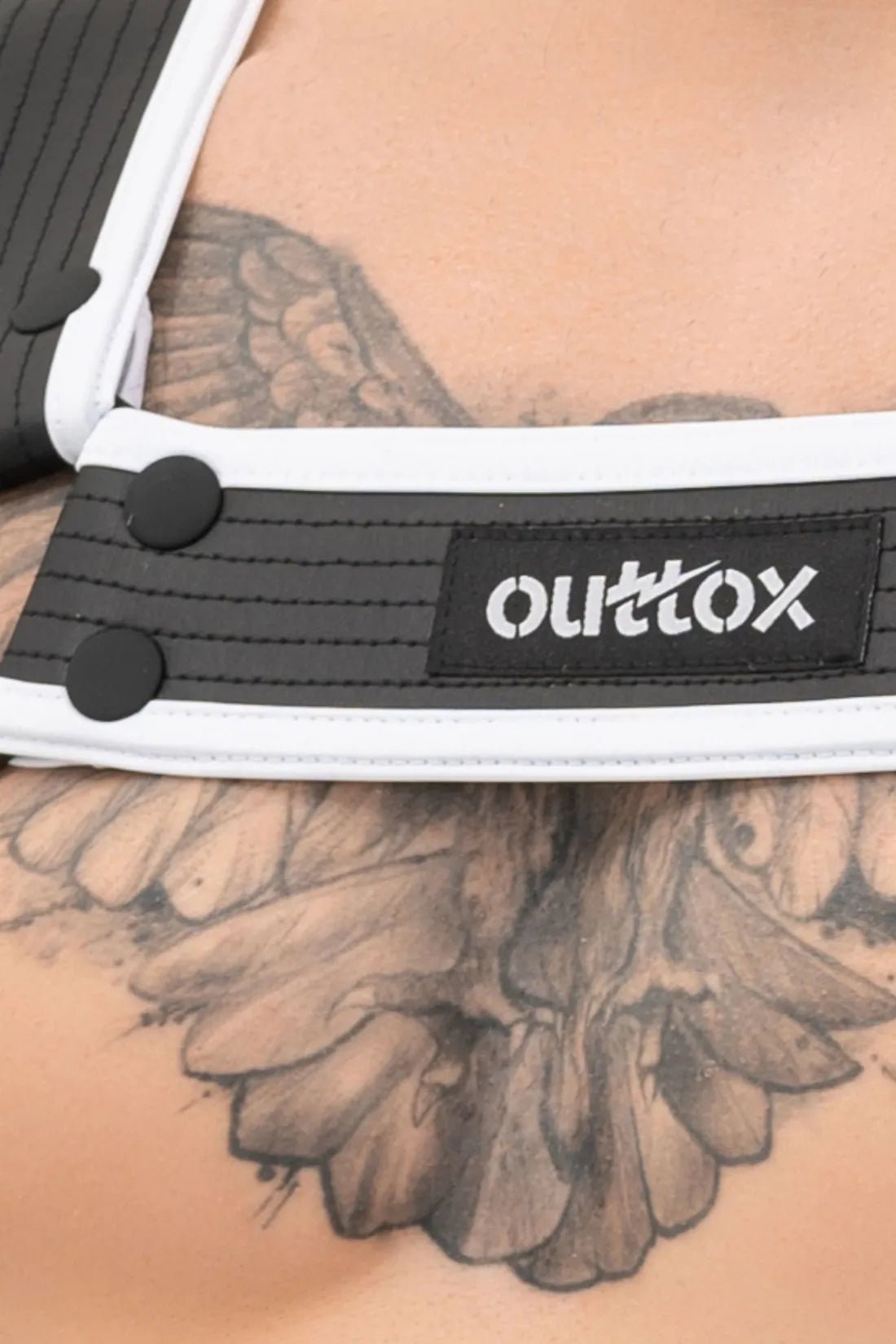 Outtox. Bulldog Harness with Snaps. Black and White - Outtox - XHR111 - Y5 - Maskulo Global (EU) Store