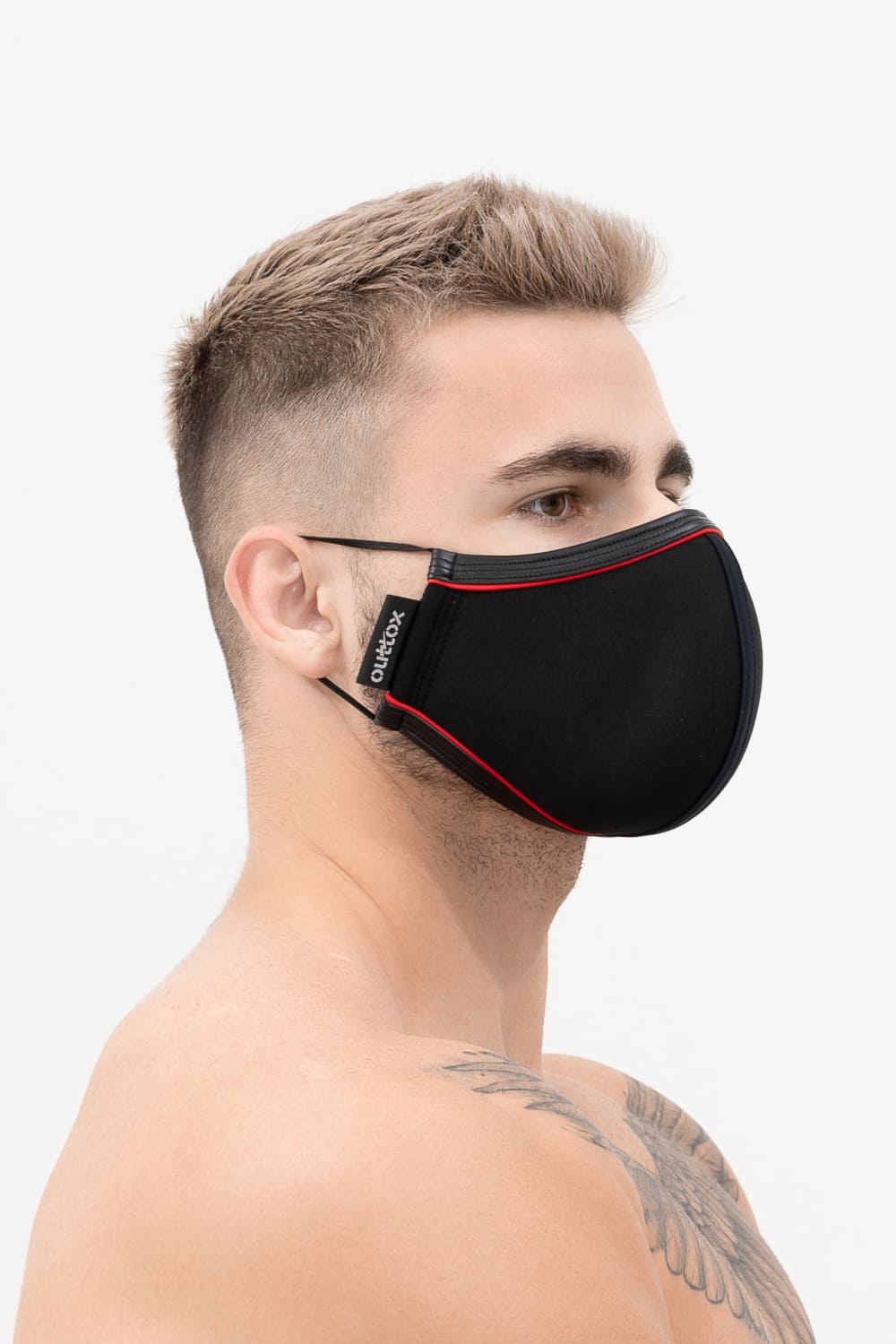 Outtox. Everyday Mask. Black+Red