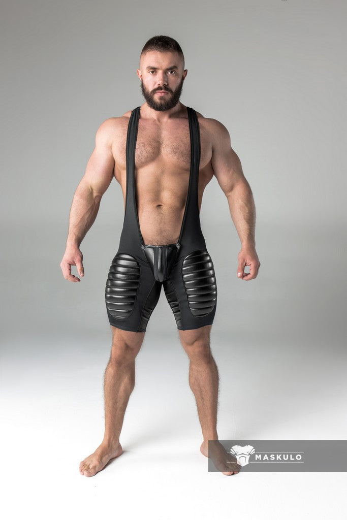 Blindado. Camiseta de lucha libre masculina. Bragueta. Abierto trasero. Almohadillas para muslos. Negro