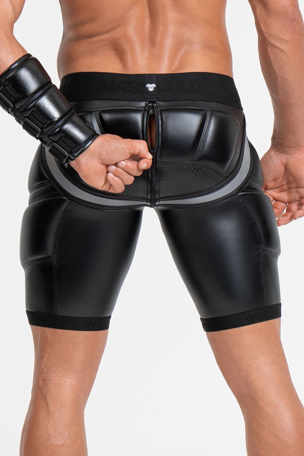 Pantalones cortos de ciclismo 'Big Bulge'. Negro+Gris 'Luz Reflectante'