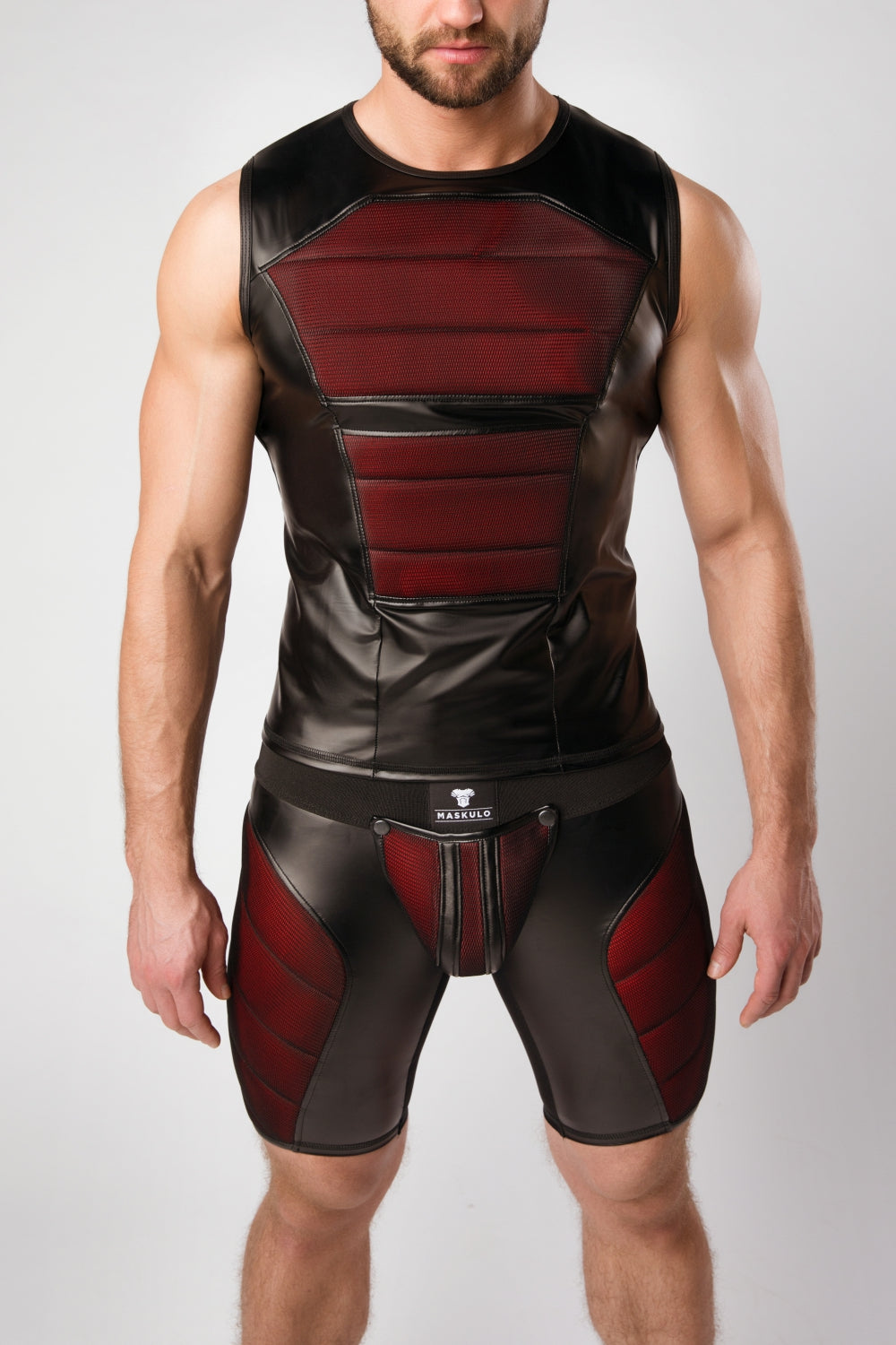 Armored. Rubber look Briefs. Detachable pouch. Zippered rear